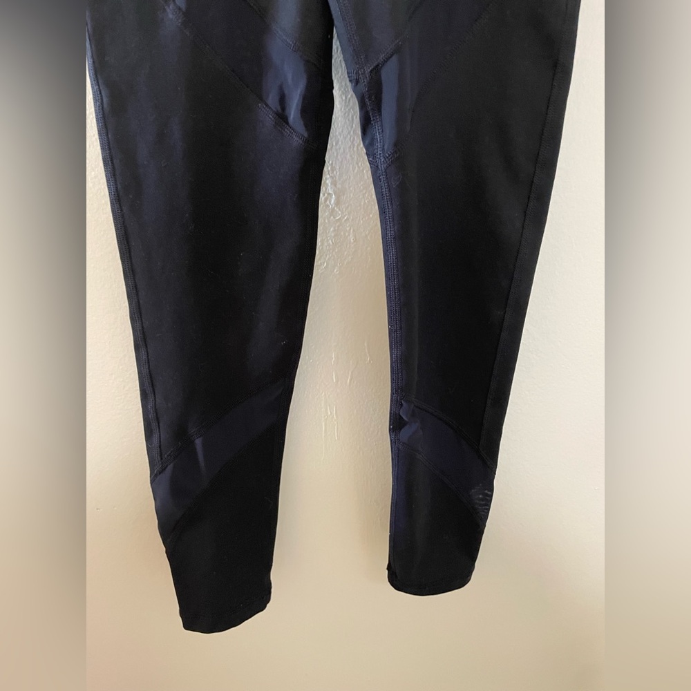 ✨Aerie Chill Play Move High Waisted Mesh Leggings Size S - Picture 4 of 11